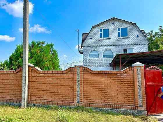 Продаж Будинок 4-кімнатний на вул. Польова 