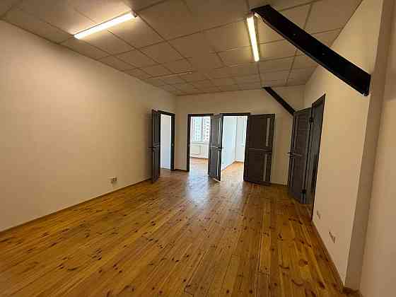 Оренда офісне приміщення на вул. Уманська приміщень - 6, поверх - 5/7 Львів