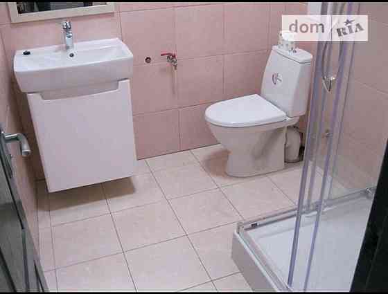 Оренда торгове приміщення на К. Кориатовичів поверх - 1/4 Винница