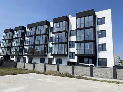 Продаж 2к Квартира 66 кв.м Веснянковий масив 9 Рівне - фото 1