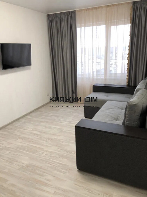 Оренда Квартира 1-кімнатна, 26/27 поверх на Вишняковская ул. Київ - фото 1