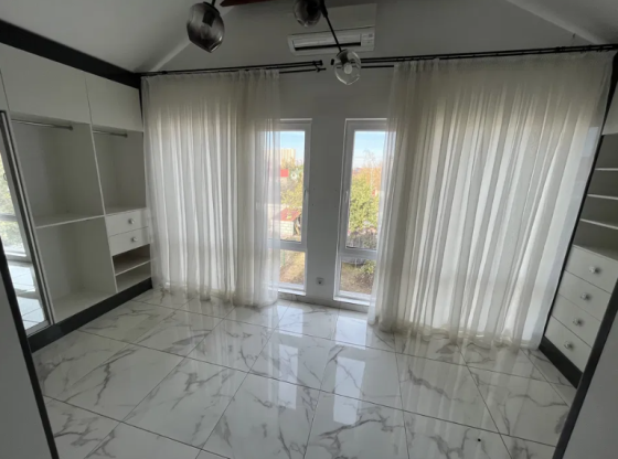 Продам шикарный дом, 10 соток в Лесках Ліски (Комінтернівський район)