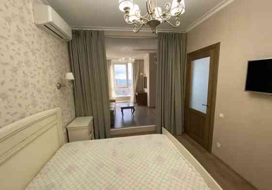 Оренда Квартира 1-кімнатна, 11/18 поверх на Французский б-р Одесса