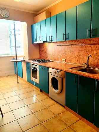 Продаж Квартира 3-кімнатна, 5/9 поверх на Шишкина ул., 50/2 Одеса