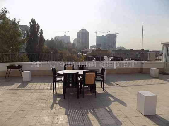 Оренда Будинок 2-кімнатний на Василя Тютюнника вул., 5А Київ