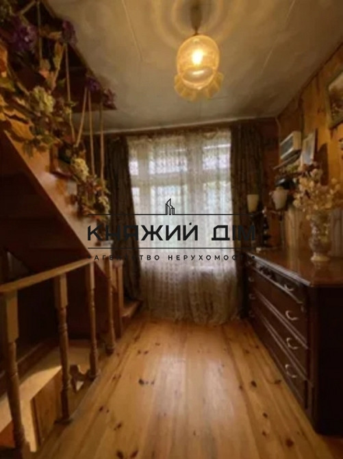 Продаж будинку з гаражем в мальовничому місці,біля озера і лісу у смт Лісове. № 2211608  - фото 6