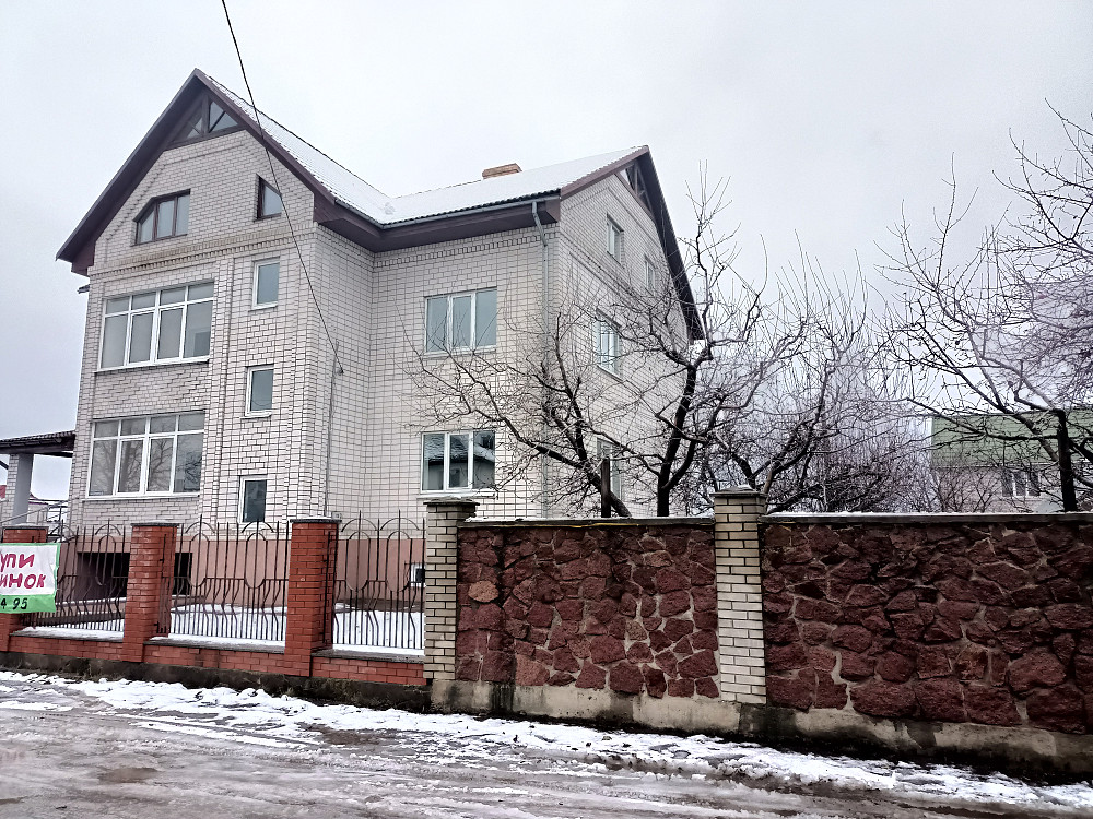 Продаж 3-поверховий Будинок з ділянкою 10 сот 400 кв.м 7+ кімн. на Гаражна Zhytomyr - photo 1