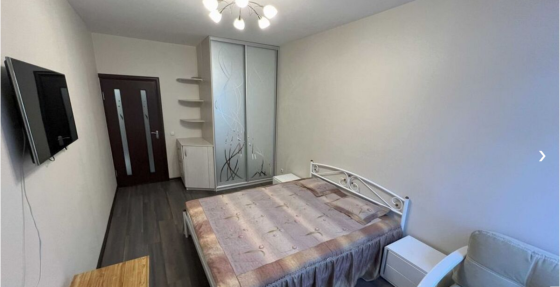 Оренда Квартира 1-кімнатна, 5/9 поверх на вул. Регенераторна, 4 Киев