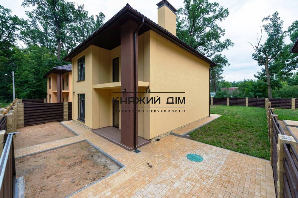 Предлагается на продажу двухэтажный дом в Ворзеле. Рядом сосновый лес, магазин, озеро, школа и детский сад. Ворзель - фото 9