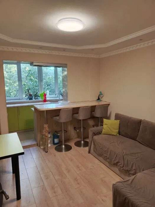 Оренда Квартира 2-кімнатна, 1/18 поверх на улица Ревуцкого, д.42 Киев - изображение 1