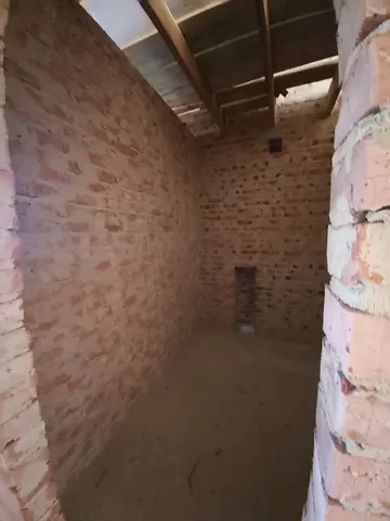 Продаж 2-поверховий   100 кв.м 4 кімн. на Незалежності майдан Рівне - фото 4