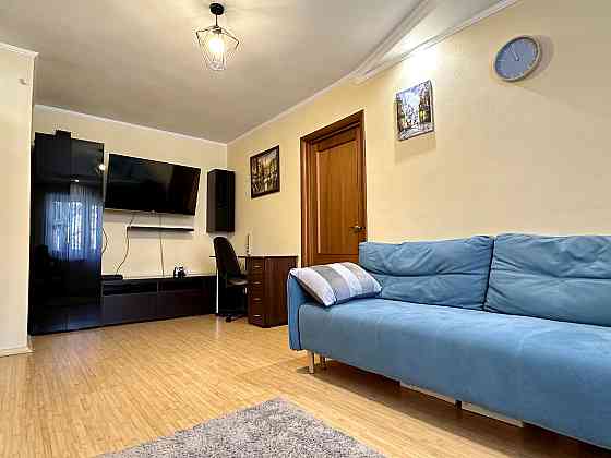 Продаж Квартира 2-кімнатна, 2/4 поверх на Смілянська вул., д. 9 Київ