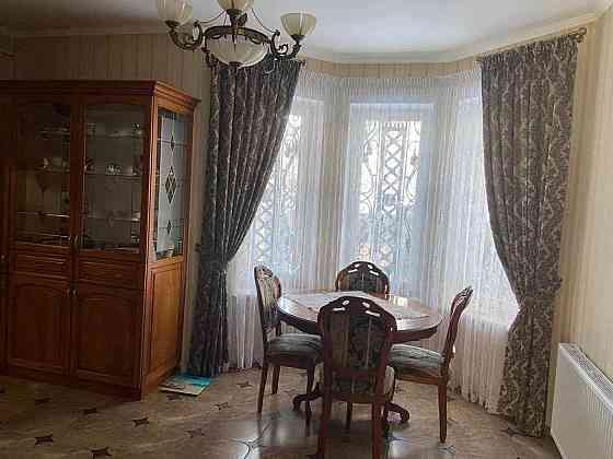 Продаж Будинок 7-кімнатний на вул. Білозіра Рудне