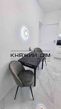 Оренда Квартира 2-кімнатна, 22/25 поверх на Глубочицкая ул. Киев