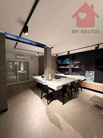 Оренда приміщення вільного призначення на Восьмого Березня поверх - 1/2 Uzhhorod