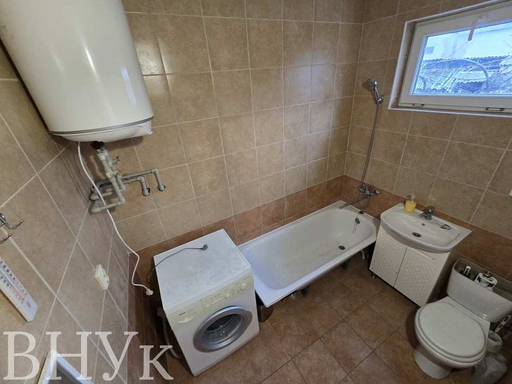 Продаж Квартира 2-кімнатна, 1/1 поверх на Ківерці р-он пошти Luts'k - photo 2