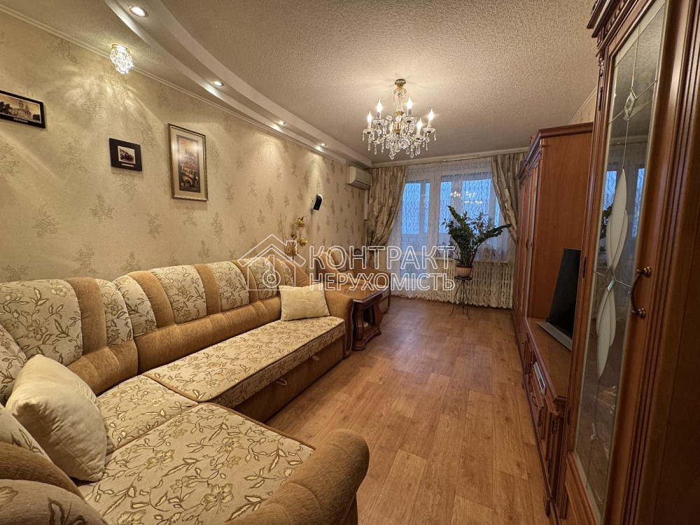 Продаж Квартира 3-кімнатна, 8/9 поверх на вул. Владислава Зубенка Kharkiv - photo 1