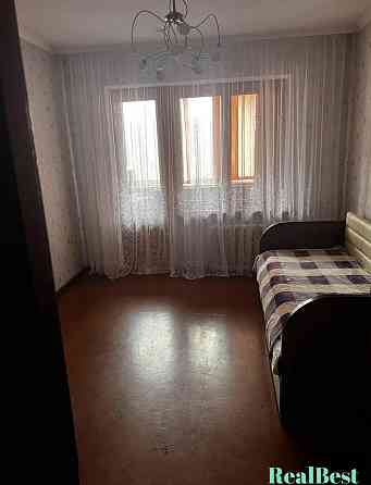 Оренда Квартира 3-кімнатна, 3/9 поверх на вул. Київська Rivne