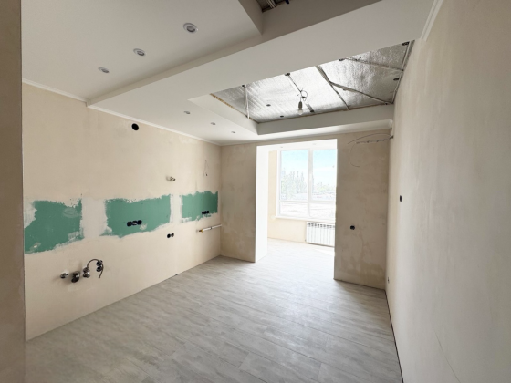 Продаж Квартира 2-кімнатна, 4/10 поверх на Семейная, 4 Dnipro