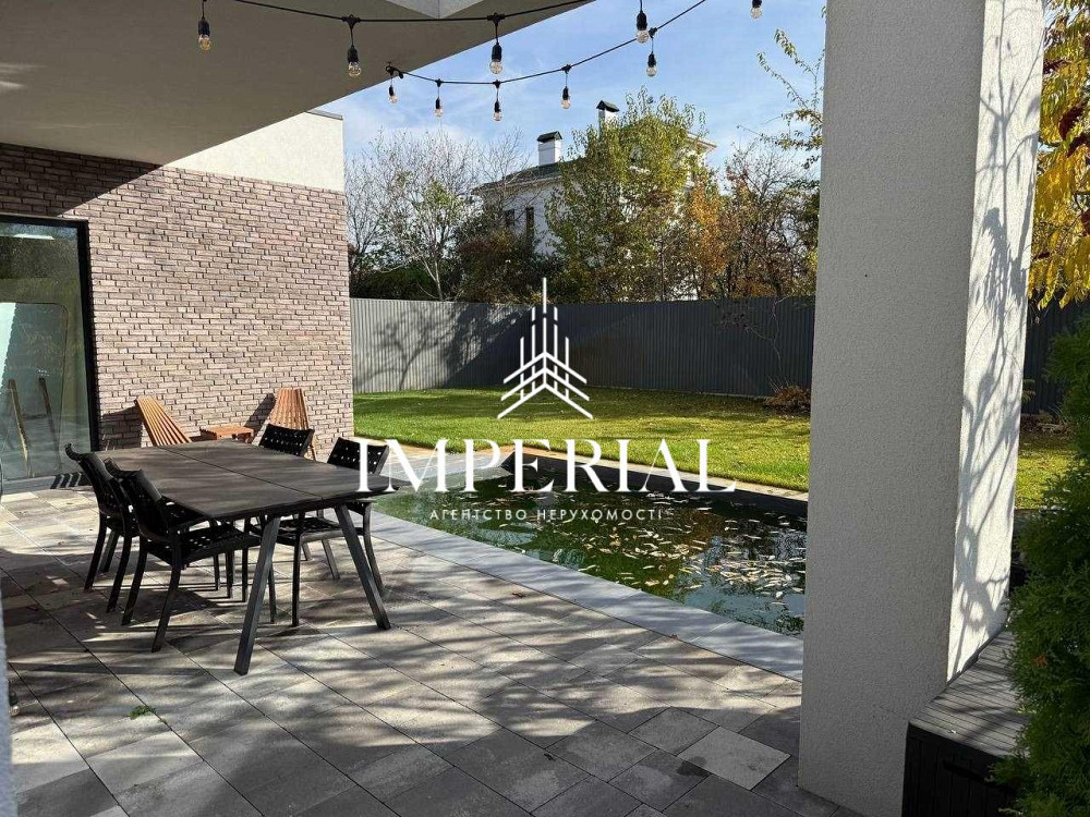 Продаж Будинок 4-кімнатний на вул. Садовая Київ - фото 1