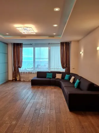 Оренда 4к Квартира 131 кв.м Фонтан, ул. Литературная 1А Одеса