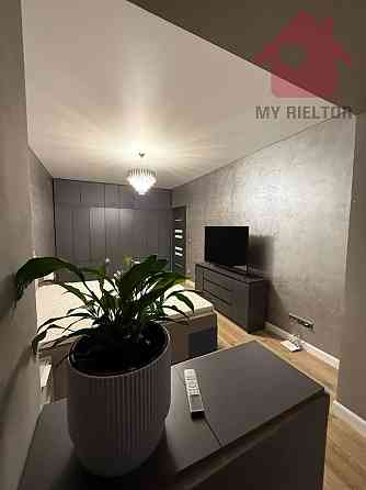 Продаж Квартира 1-кімнатна, 3/5 поверх на Єньковська Uzhhorod