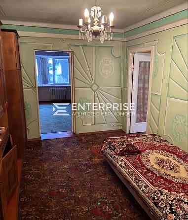 Продаж Квартира 2-кімнатна, 5/5 поверх на вул. Чорних Запорожців Київ