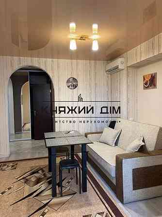 Продаж Квартира 1-кімнатна, 15/25 поверх на Милославская ул. Київ