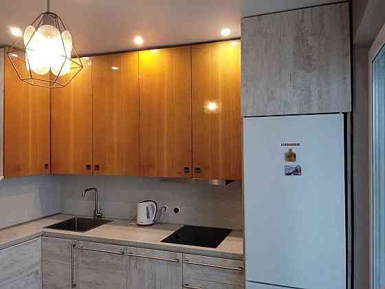 Оренда Квартира 2-кімнатна, 27/27 поверх на Вишняківська, 4 Київ