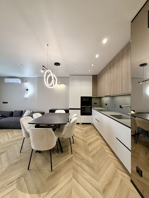 Продаж Квартира 3-кімнатна, 7/24 поверх на Васильківська вул., д. 1 Київ - фото 4