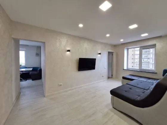 For sale 3-room Apartment 75 sq.m вулиця Дмитра Іващенка, 2 Luts'k