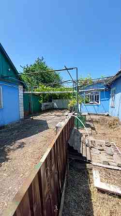 Жилой дом в центре села Александровка Доброолександрівка