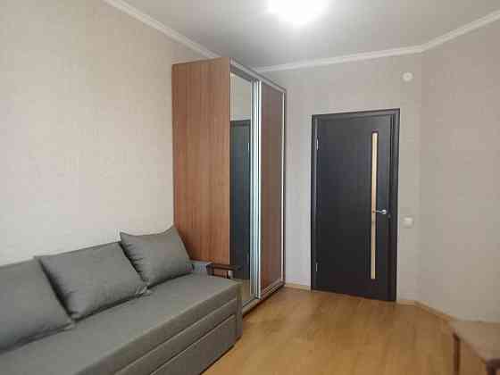 Оренда Квартира 1-кімнатна, 9/20 поверх на улица Светлая, д.3 Київ