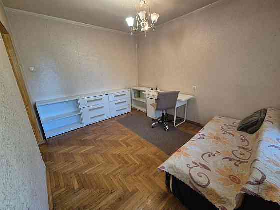 Оренда Квартира 2-кімнатна, 1/16 поверх на Академіка Заболотного, 102 Kiev