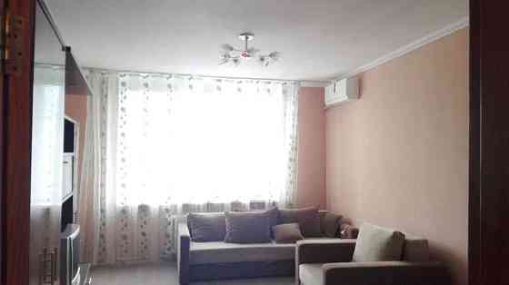 Оренда Квартира 1-кімнатна, 3/25 поверх на Олени Пчілки, 2 Київ