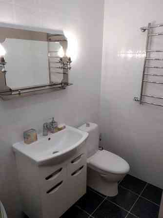 Оренда Квартира 1-кімнатна, 20/25 поверх на ул. Михаила Драгоманова, 40 Київ