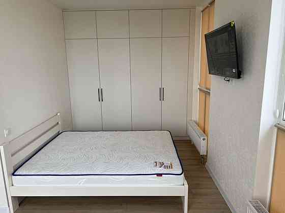 Оренда Квартира 1-кімнатна, 6/9 поверх на Одеське шосе, 6 Київ