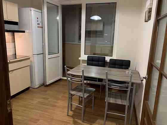 Оренда Квартира 1-кімнатна, 1/25 поверх на ул. Бориса Гмыри, 14 Київ