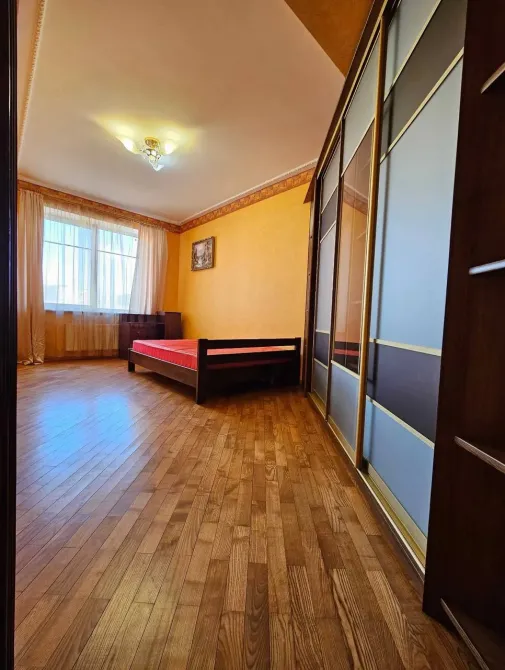 Продаж 3к Квартира 107 кв.м вул. Петлюри Львів - фото 3