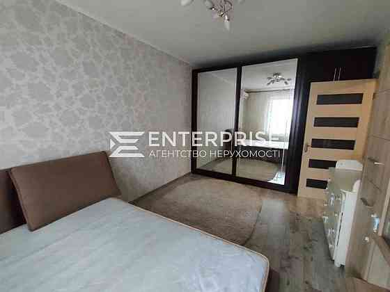 Продаж Квартира 1-кімнатна, 8/22 поверх на вул. Милославская Kiev