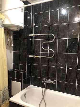 Оренда Квартира 1-кімнатна, 23/26 поверх на Драгоманова ул., 6/1 Kiev