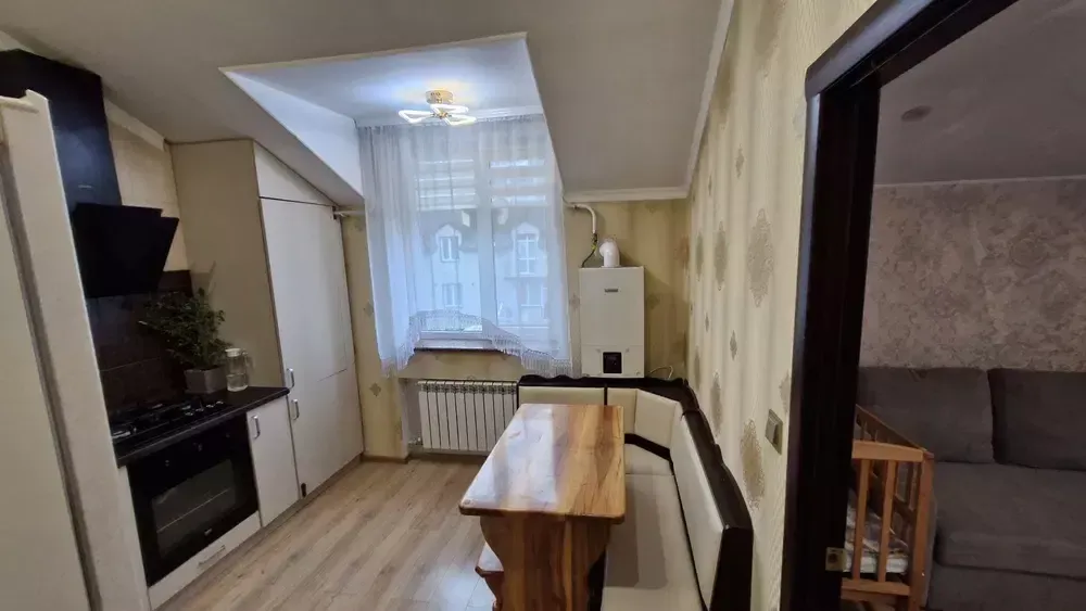 Продаж Квартира 1-кімнатна, 5/5 поверх на Институтская ул., 52  - фото 5