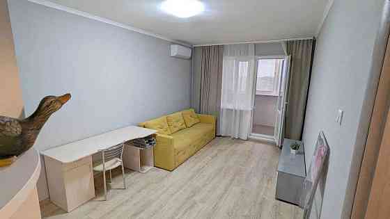 Оренда Квартира 1-кімнатна, 10/12 поверх на ул. Академика Заболотного, 74 Київ