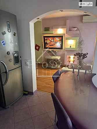 Продаж 3 к квартира вул. Героїв Дніпра 32. Оболонський район. Оболонь. Героїв Дніпра. Мінська. Kiev