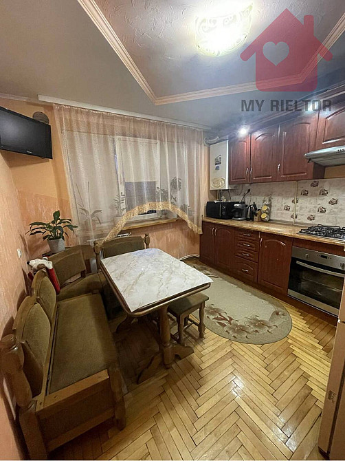 Продаж Квартира 3-кімнатна, 4/5 поверх на Лобачевського Ужгород - фото 1