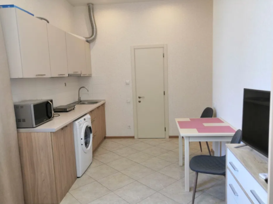 Продам 1-комнатную квартиру с ремонтом на Пересыпи Одеса