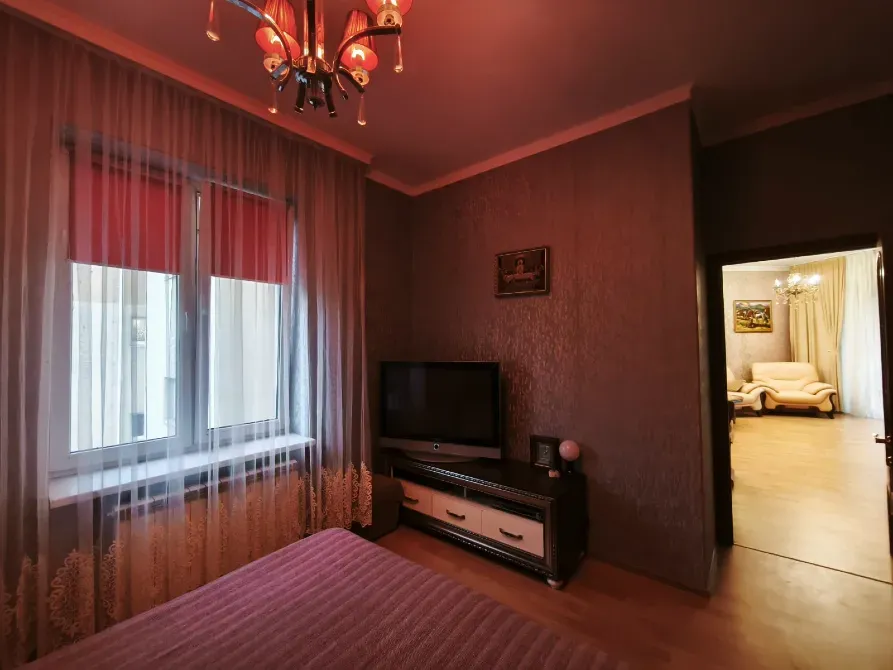 Продаж 3к Квартира 89 кв.м Возз'єднання 17 Ужгород - фото 10