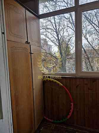 Кімната 20 м² з балконом, Берегового Київ