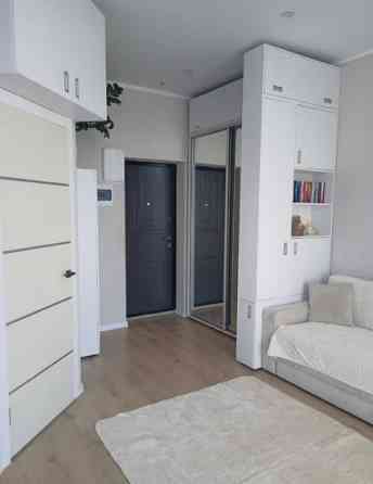 Продаж Квартира 2-кімнатна на ул. Гераневая, 8 Одеса