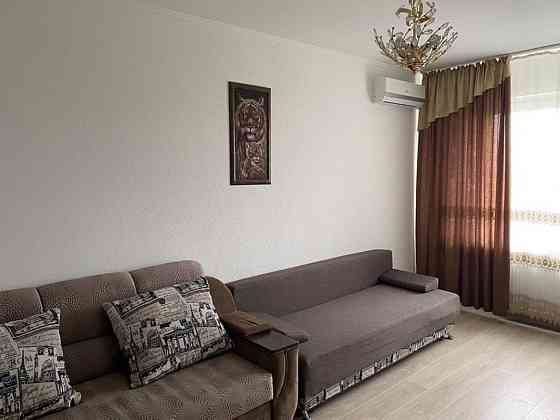 Оренда Квартира 2-кімнатна, 12/25 поверх на ул. Григория Ващенко Київ